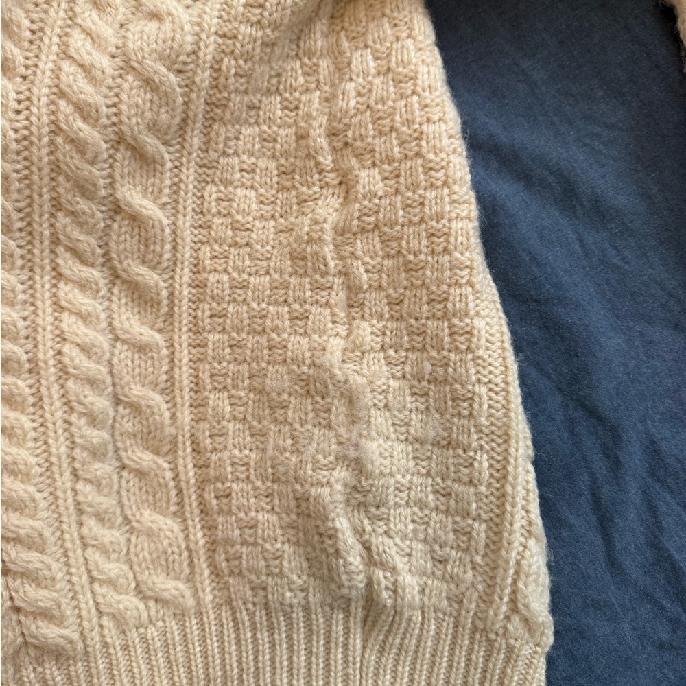 Vintage Carriag Donn Irish Wool Sweater Size Large Cozy Classic Knit Pullover - Picture 7 of 12